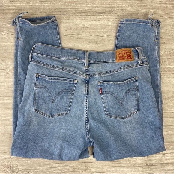 Levi’s Light Wash Jeans Size 10 - Picture 8 of 9